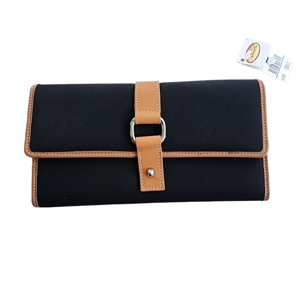 New Talbots Black and Tan Vinyl Leather Wallet - Picture 1 of 6